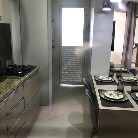 Apartamento Enseada กัวรูจา ภายนอก รูปภาพ
